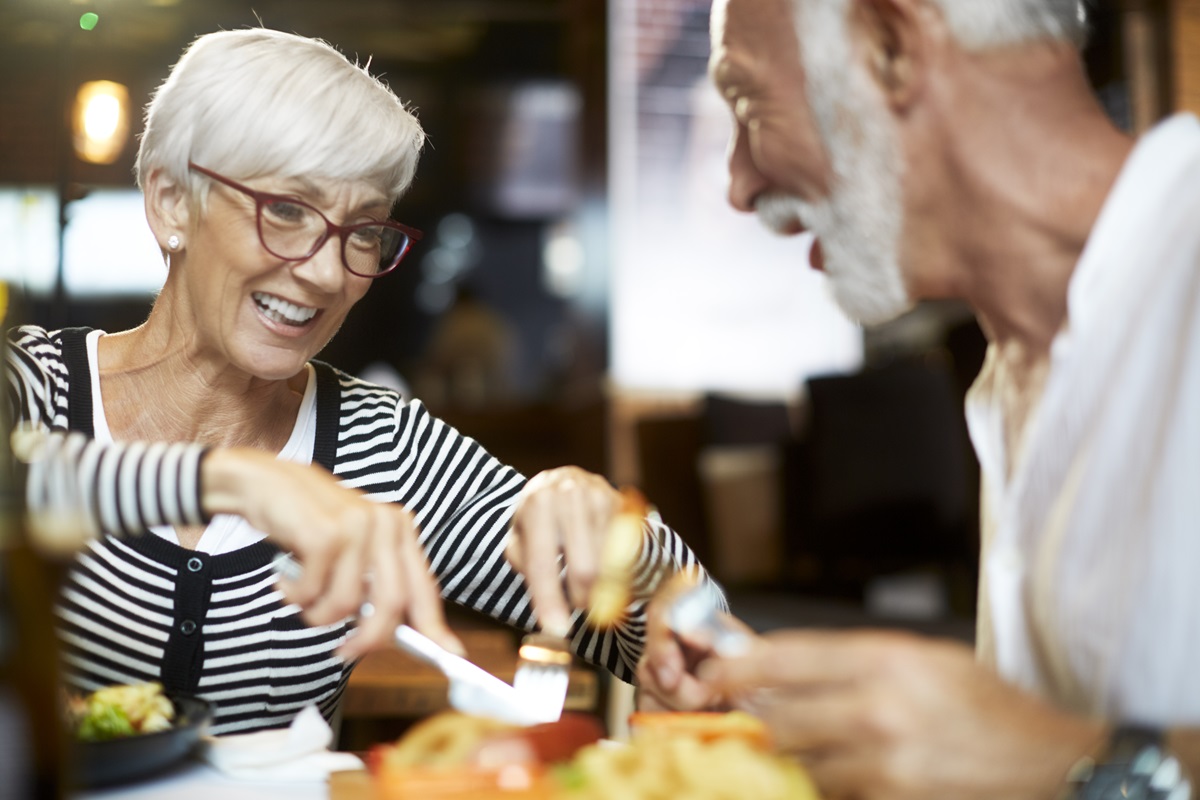 I benefici della carne di struzzo per gli anziani