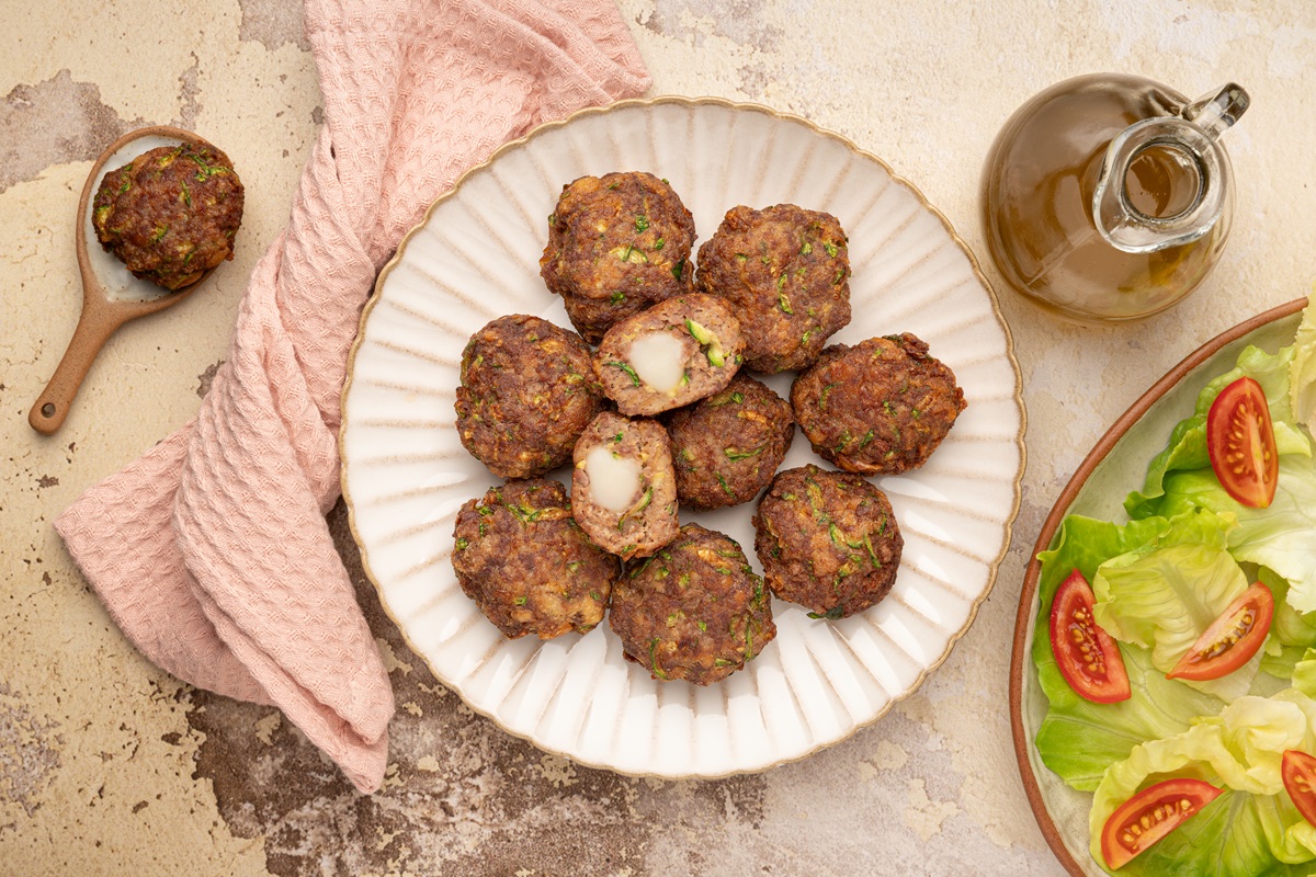 Polpette con macinato di struzzo, zucchine e cuore filante-Carne di struzzo